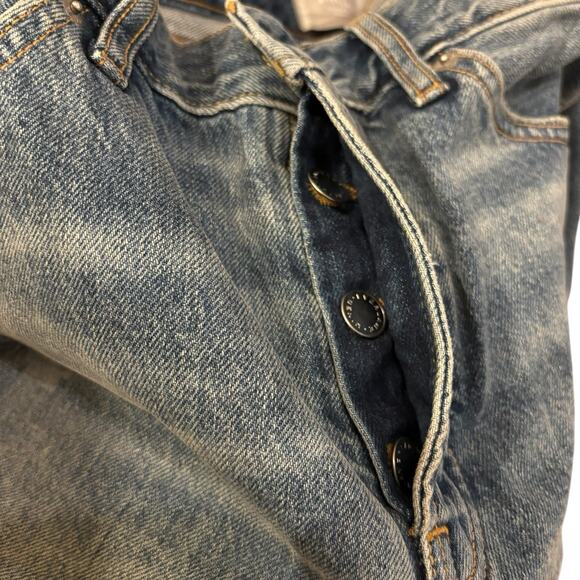 Everlane Size 27 Relaxed 90s Short Organic Cotton Distressed Blue Cutoffs - Picture 4 of 9